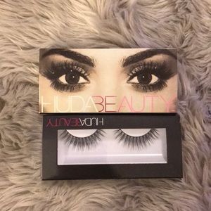 🎁BUY 2 GET 1 FREE‼️‼️LANA REAL MINX FALSE LASHES